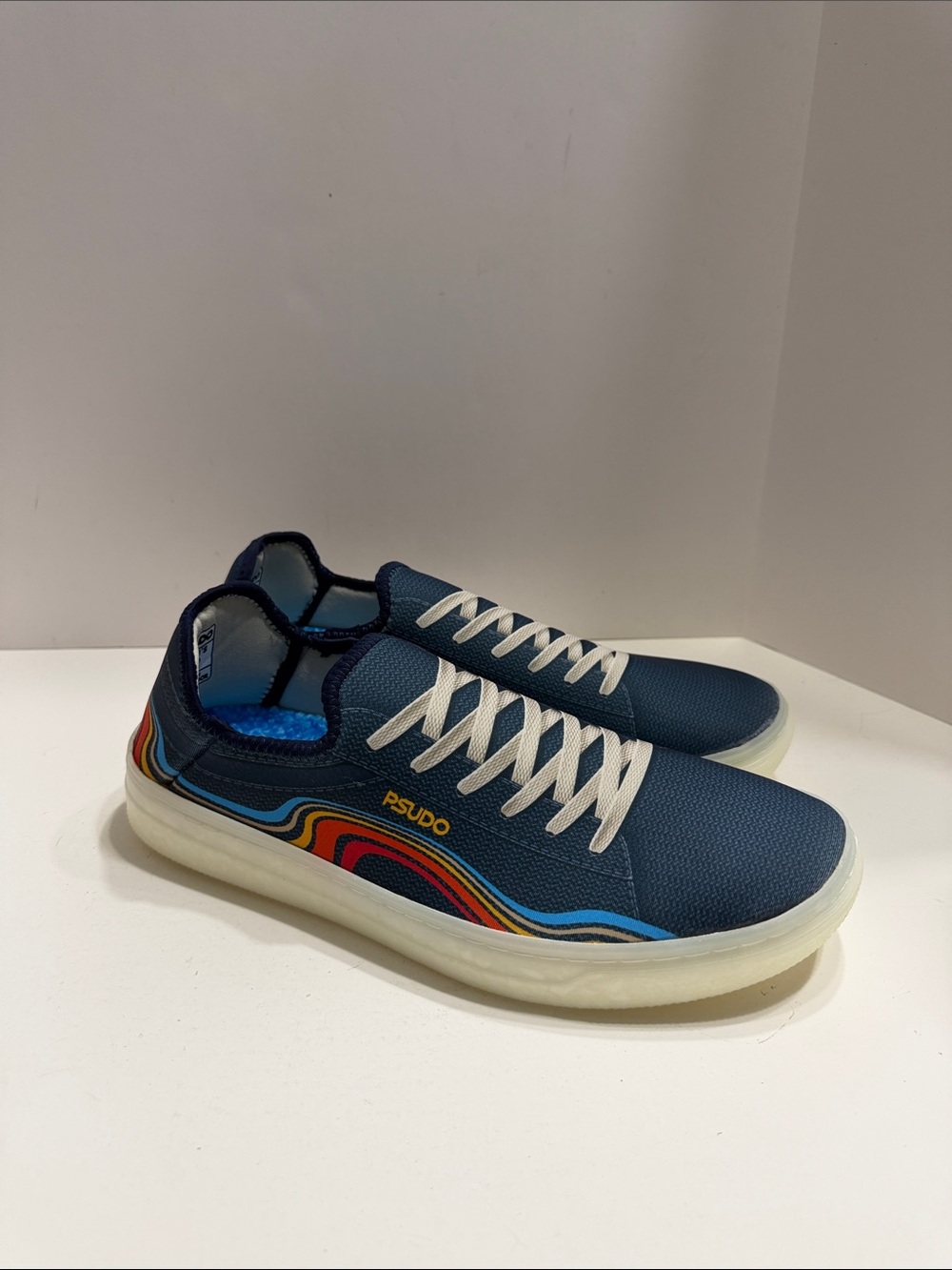 Psudo Nova Cruiser Men’s Navy Blue Low-Top Sneakers with Rainbow Wave Accents